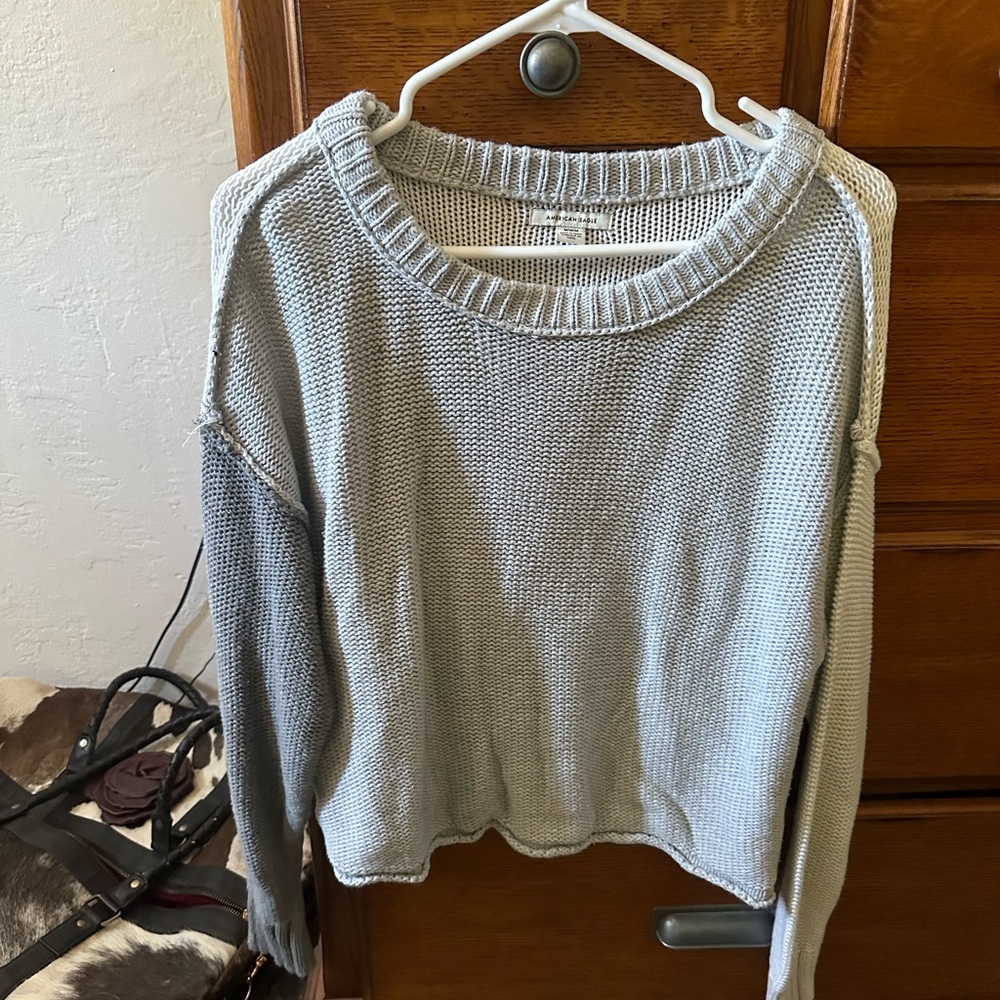 American Eagle Outfitters Gray Crew Neck Sweater with Chunky Knit
